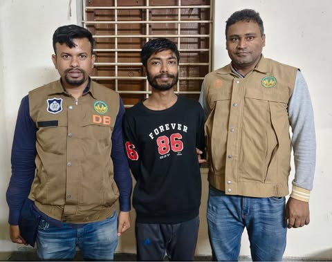 রাজশাহীতে সাব্বির হ'ত্যা: যৌথ বাহিনীর অভিযানে মূল আসামি গ্রেফ'তার