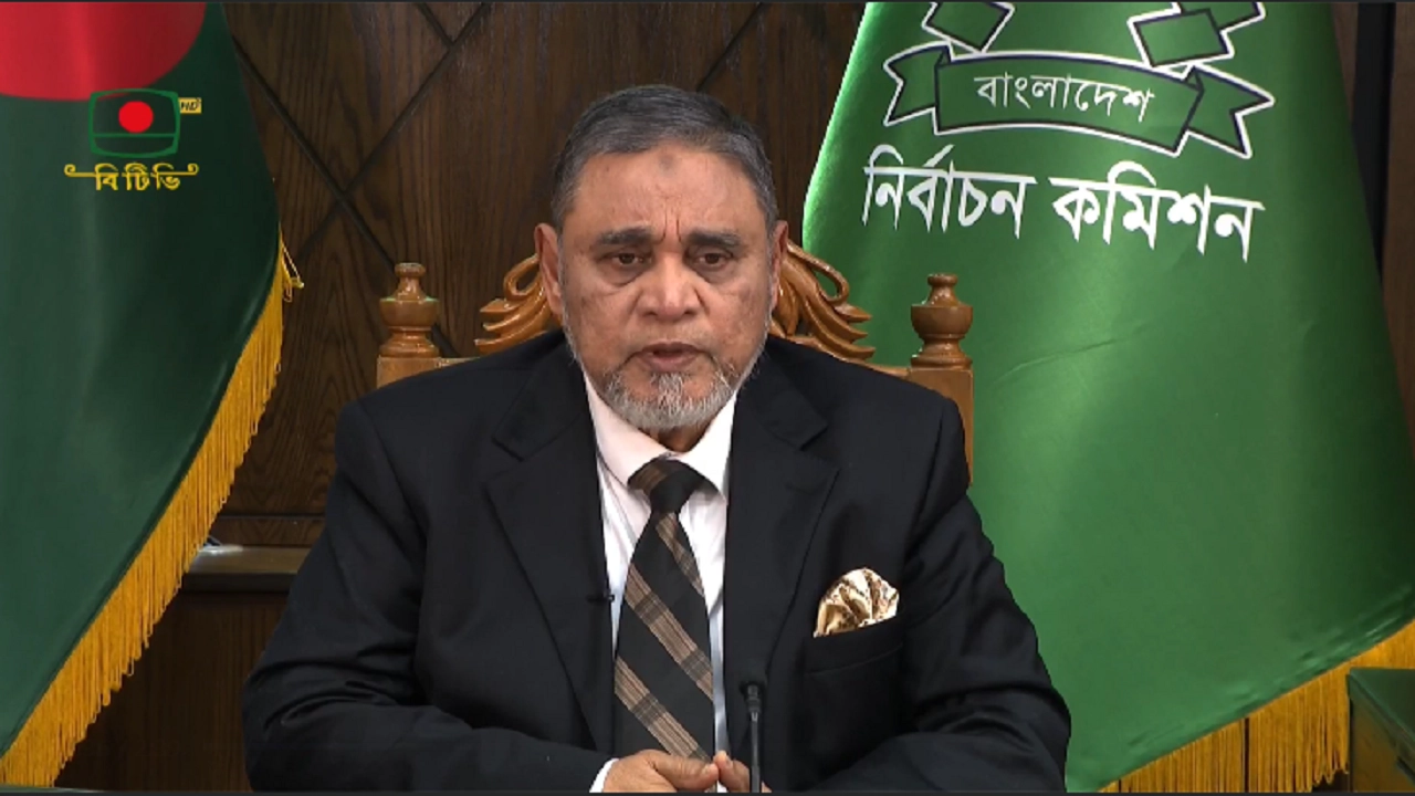 শান্তি ও সৌহার্দ্যপূর্ণ ভোটের পরিবেশ রক্ষার্থে দায়িত্বশীল হওয়ার আহ্বান সিইসির