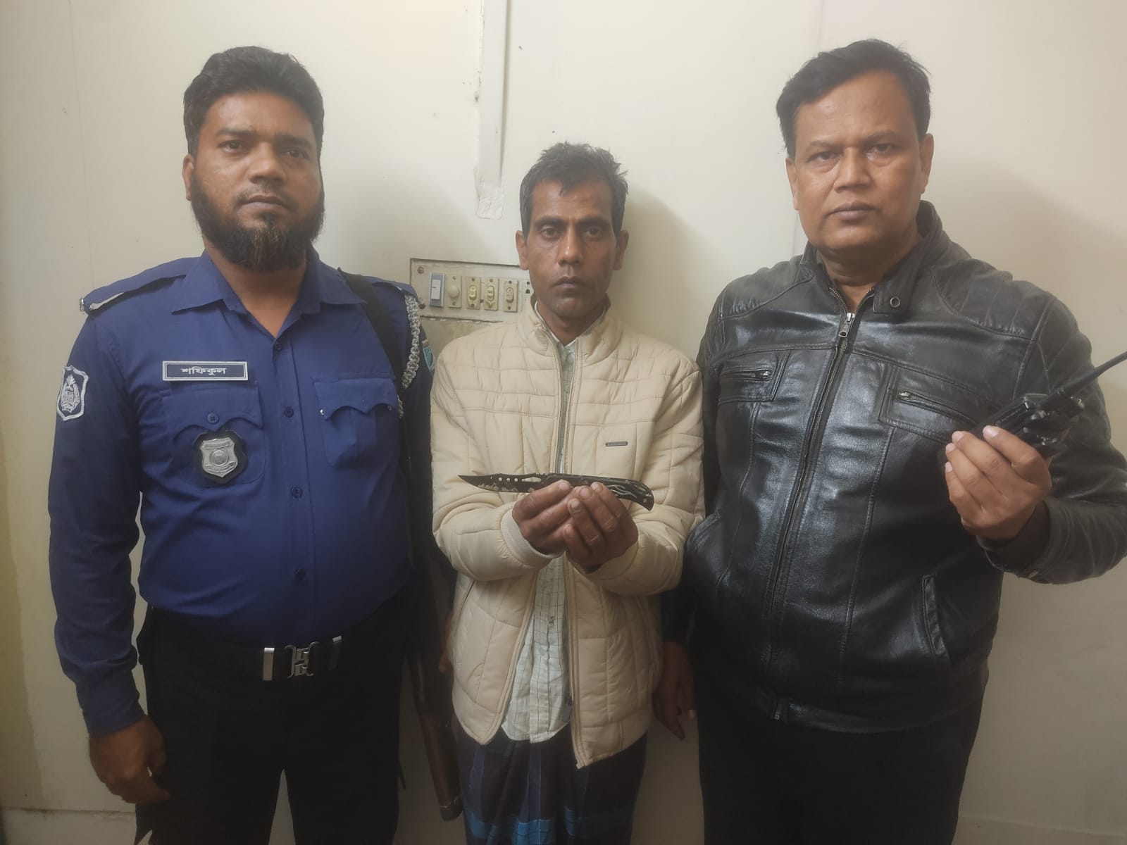কালীগঞ্জে ধানক্ষেত থেকে যুবকের লাশ উদ্ধার